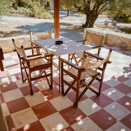 Seafront Traditional Stone House In Sunset Olive Grove - B Alyfanta Dış mekan fotoğraf
